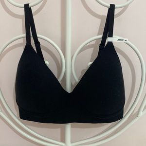 Aerie wireless support bra black new with tags